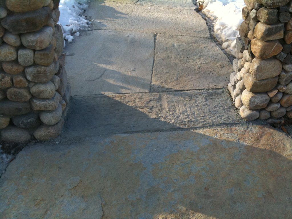 Entrance stone to front walkway (2 of 2)