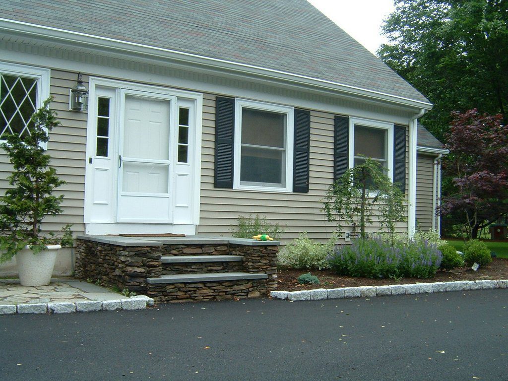 Driveway to stairway